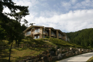 남해편백자연휴양림 예약 가격01